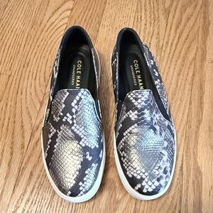Cole Haan Snakeskin Print Loafers Slip-on Sneakers